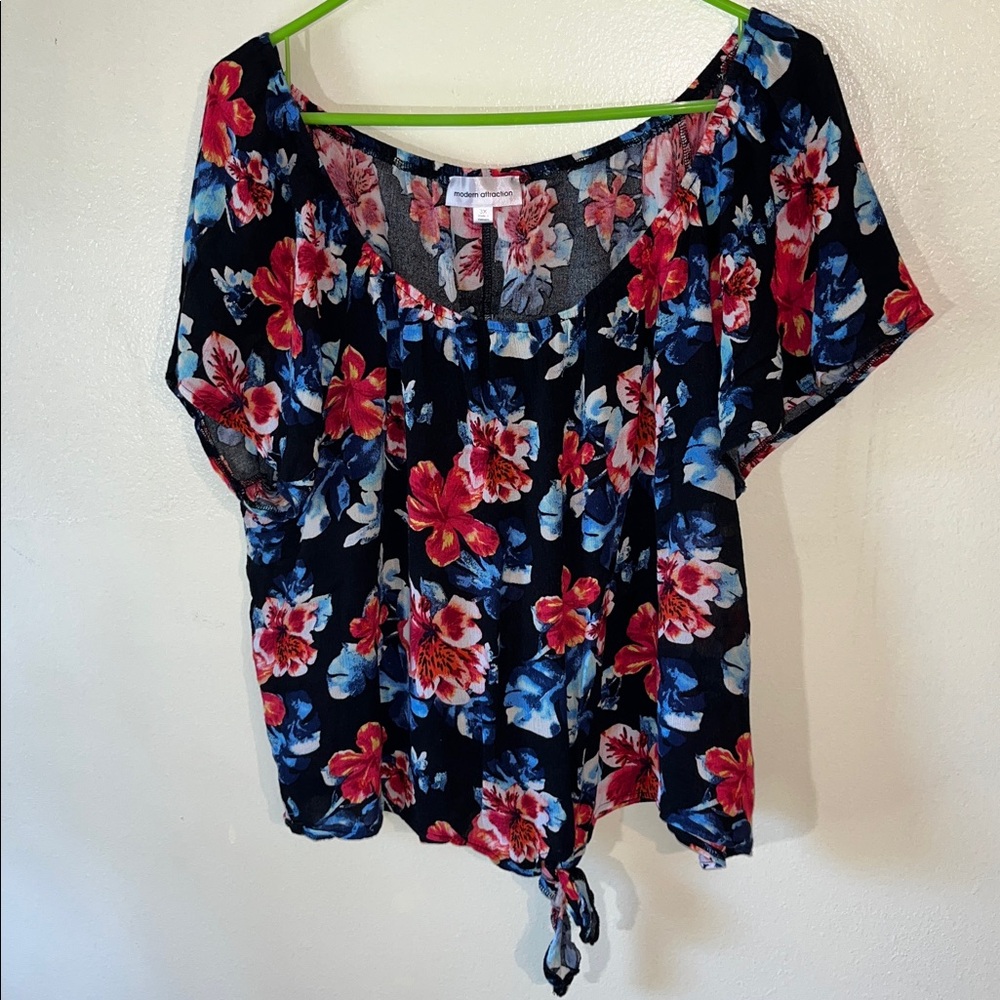Floral Print Women's Blouse - Black and Red
